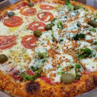 Briza Pizzaria Desde 1999 food