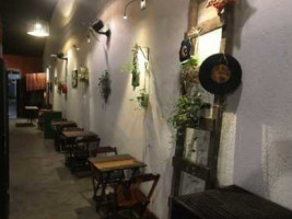 Casantigha Restaurante inside
