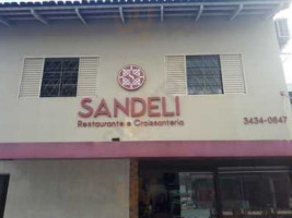 Sandeli Lanchonete inside