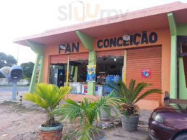 Pan Conceicao outside