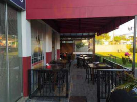 Bar E Restaurante Do Henrique inside