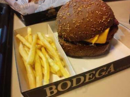 Bodega Burger Shop food