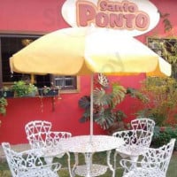 Santo Ponto outside