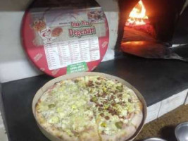 Pizza Degenari food