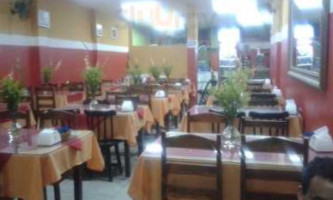 Pizzaria Bom Jesus inside