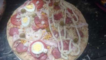 Mister Tudo Pizzas food