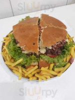 Baita Burgers food