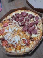 Pizzaria La Delicia food