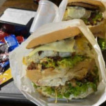 M & C Lanches Nourriture