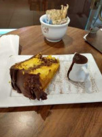 Dona Chocolateira Café&Doces food