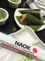 Naoko E Temakeria food