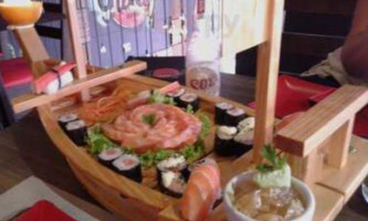 Yume Sushi food
