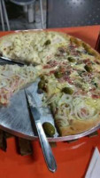 L A Pizza Choperia Pizzaria food