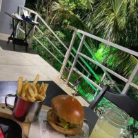 The Blend Burgers And Beers food