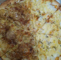 Pizzaria Novo Horizonte food