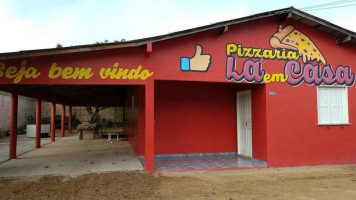 Pizzaria Lá Em Casa outside