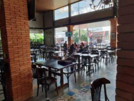 Antairam Bar E Restaurante inside
