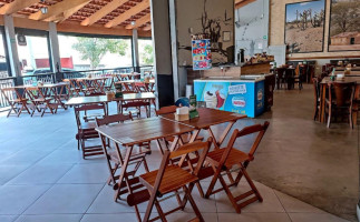 Bar E Restaurante Chapa Coco Comida Nordestina inside
