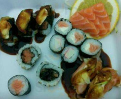 Sushi Uruacu food