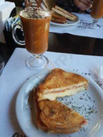 Cafe Daiane food