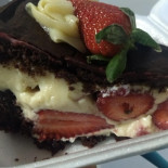 Edilma CafÉ Nourriture