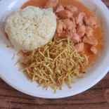 Taty E Marmitex Comida Caseira À l'intérieur