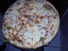 E Pizzaria Curral food