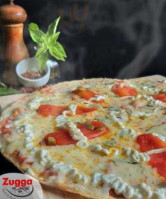 Zugga Pizza Burguer food