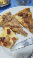 Pizzaria Sapeca food