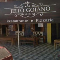 Jeito Goiano E Pizzaria inside
