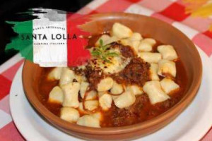 Santa Lolla Cantina Italiana food