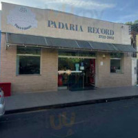 Padaria Record outside