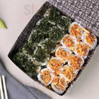 Wakam Sushi inside