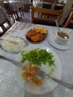 Santa Elza food