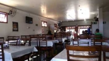 Bar E Restaurante Capricho inside