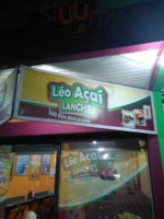 Leo Acai Lanches outside