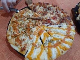 Tertulia Pizzaria E Lancheria food