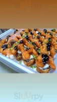 Akio Sushi Lounge food