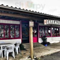 Café Alto Da Serra inside