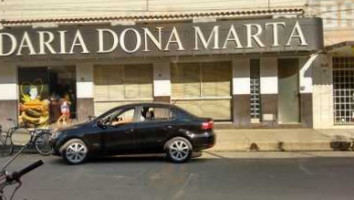 Dona Marta outside
