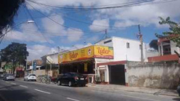 Alexandra A. Oliveira Restaurantes outside