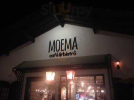 Moema Café Bistrô inside