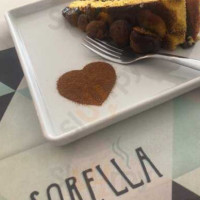 Sorella Café food