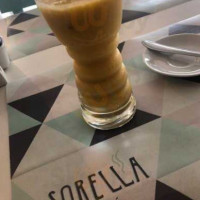 Sorella Café food