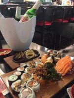 Yujin Sushi Lounge food