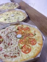 Sheik Pizzaria E Esfiharia food