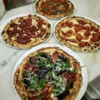 Buona Sera Pizzeria Napoletana food