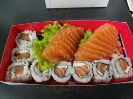 Sushi Nagareboshi food