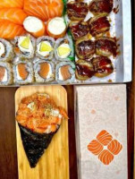 Kentai Sushi food