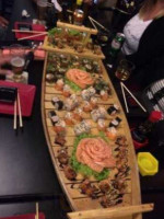Hadu Sushi food